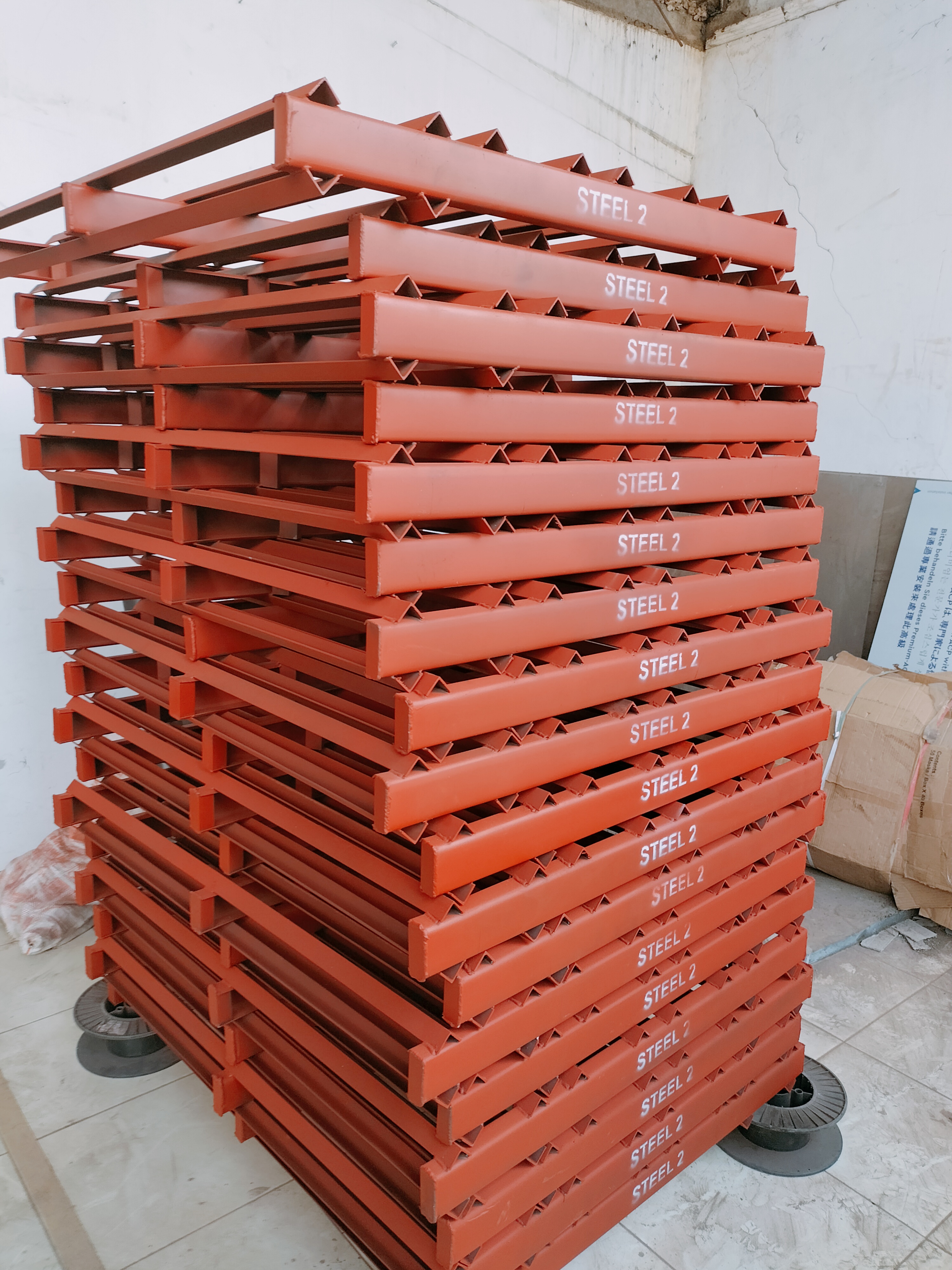 Pallet Steel Pendawa-Komatsu